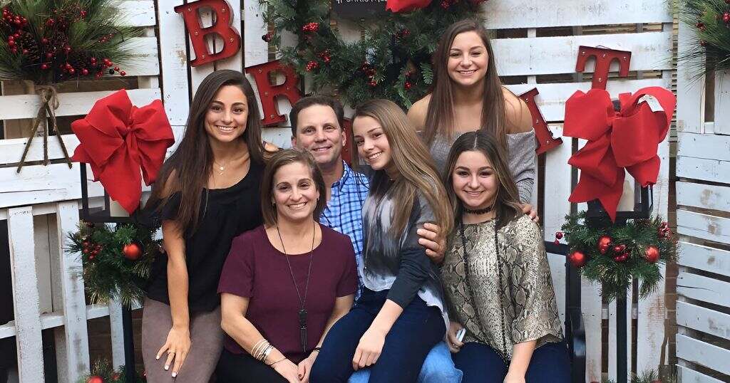 Mary Lou Retton Personal Life & Family